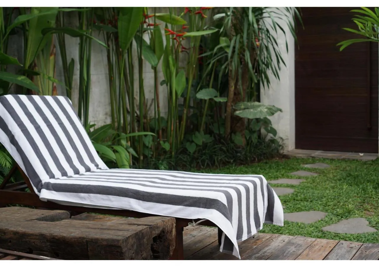 Warga Villa Umalas Canggu