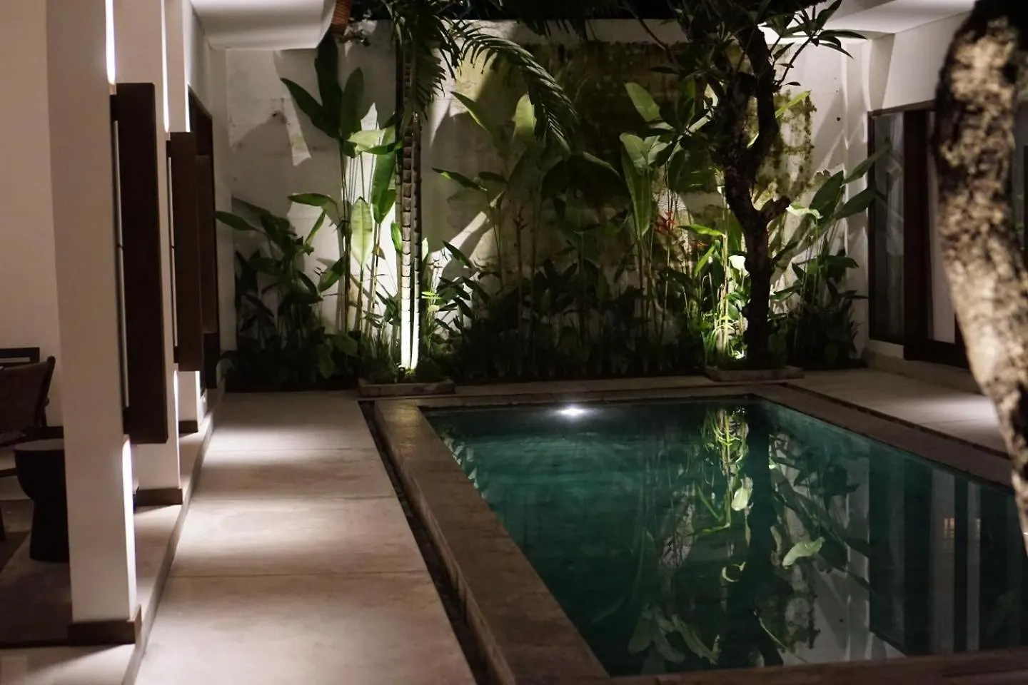 Warga Villa Umalas Canggu